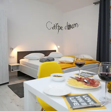 Konukevi Domenico 4*