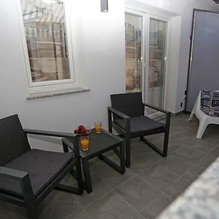 Domenico Guest house Lozovac