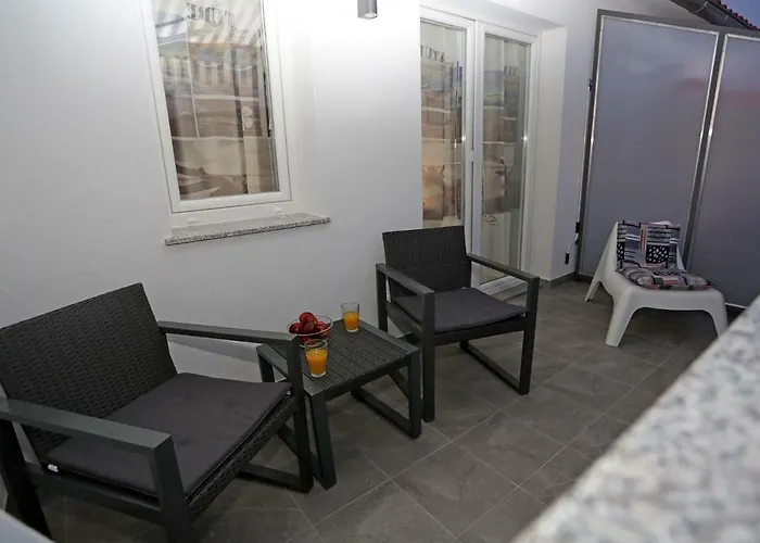 Domenico Gasthuis Lozovac